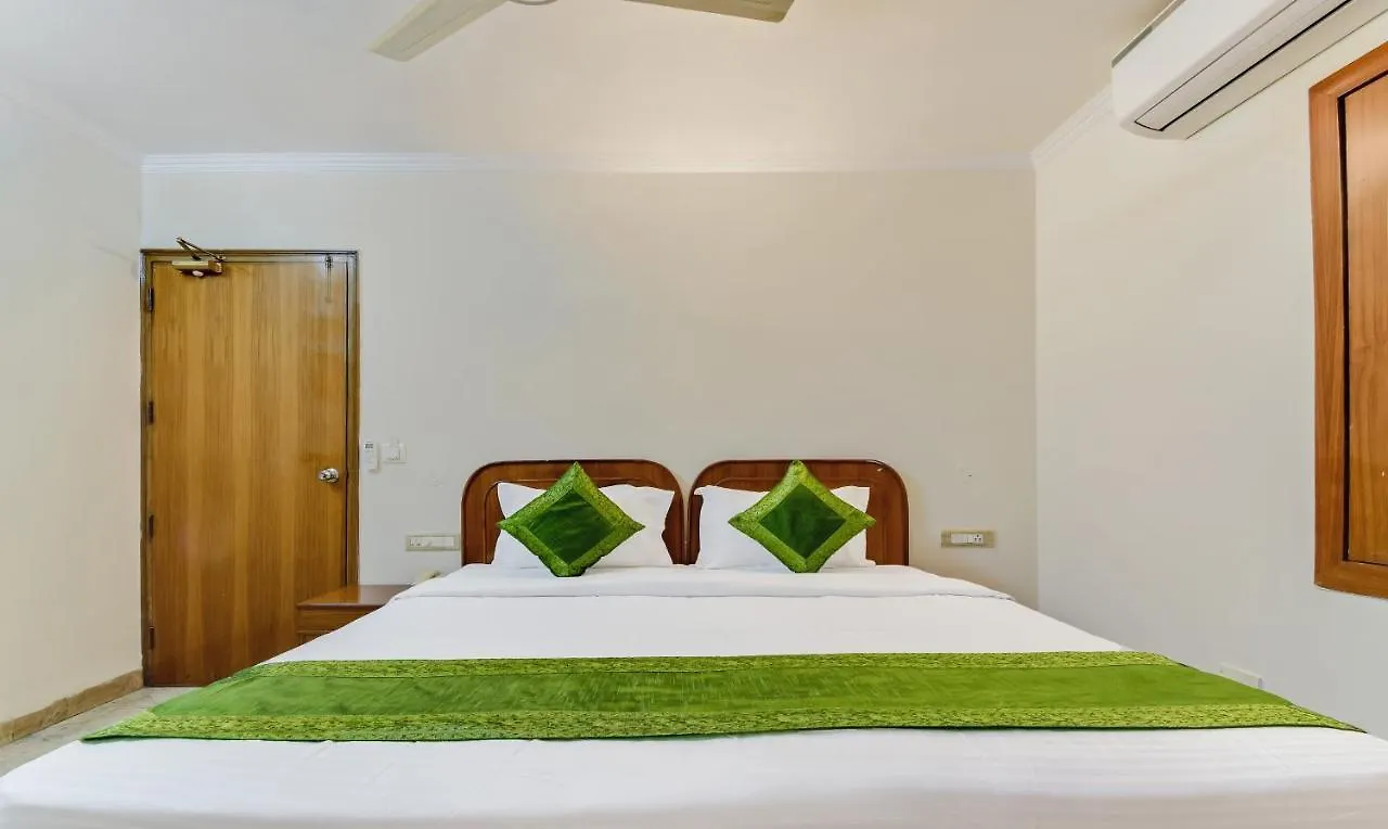 Treebo Trend Saffron Hotel Chandigarh
