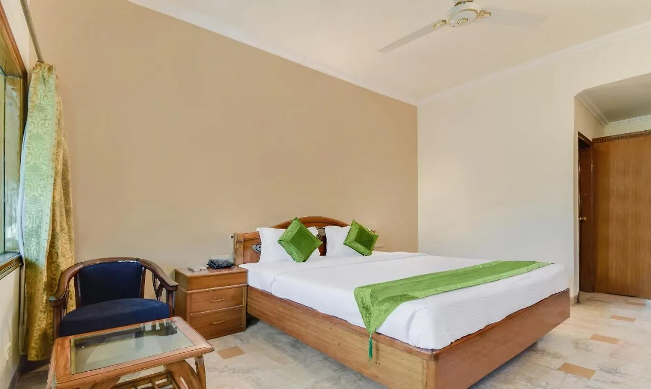 Treebo Trend Saffron Hotel Chandigarh