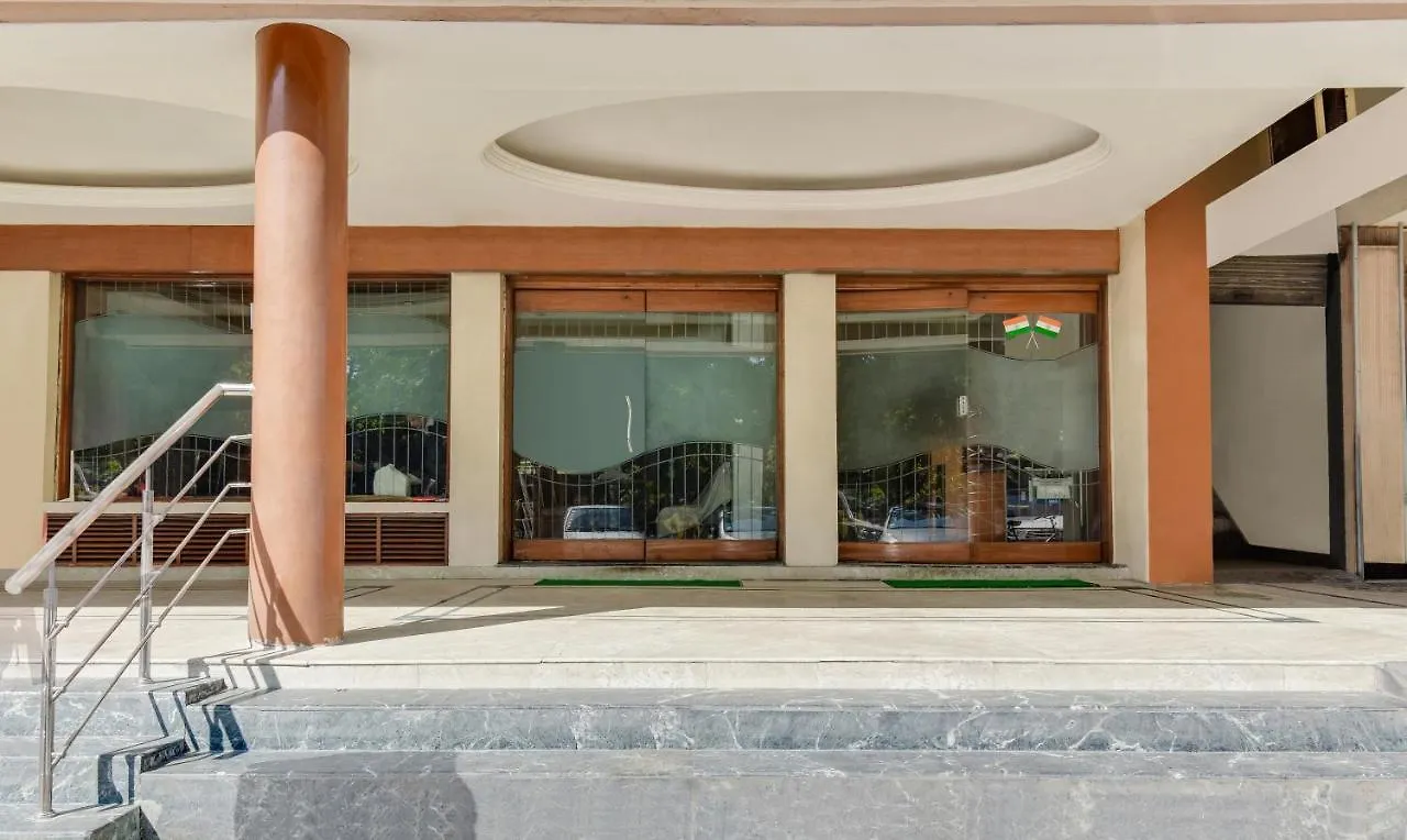 Treebo Trend Saffron Hotel Chandigarh India
