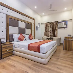 *** Hotel Rupam India