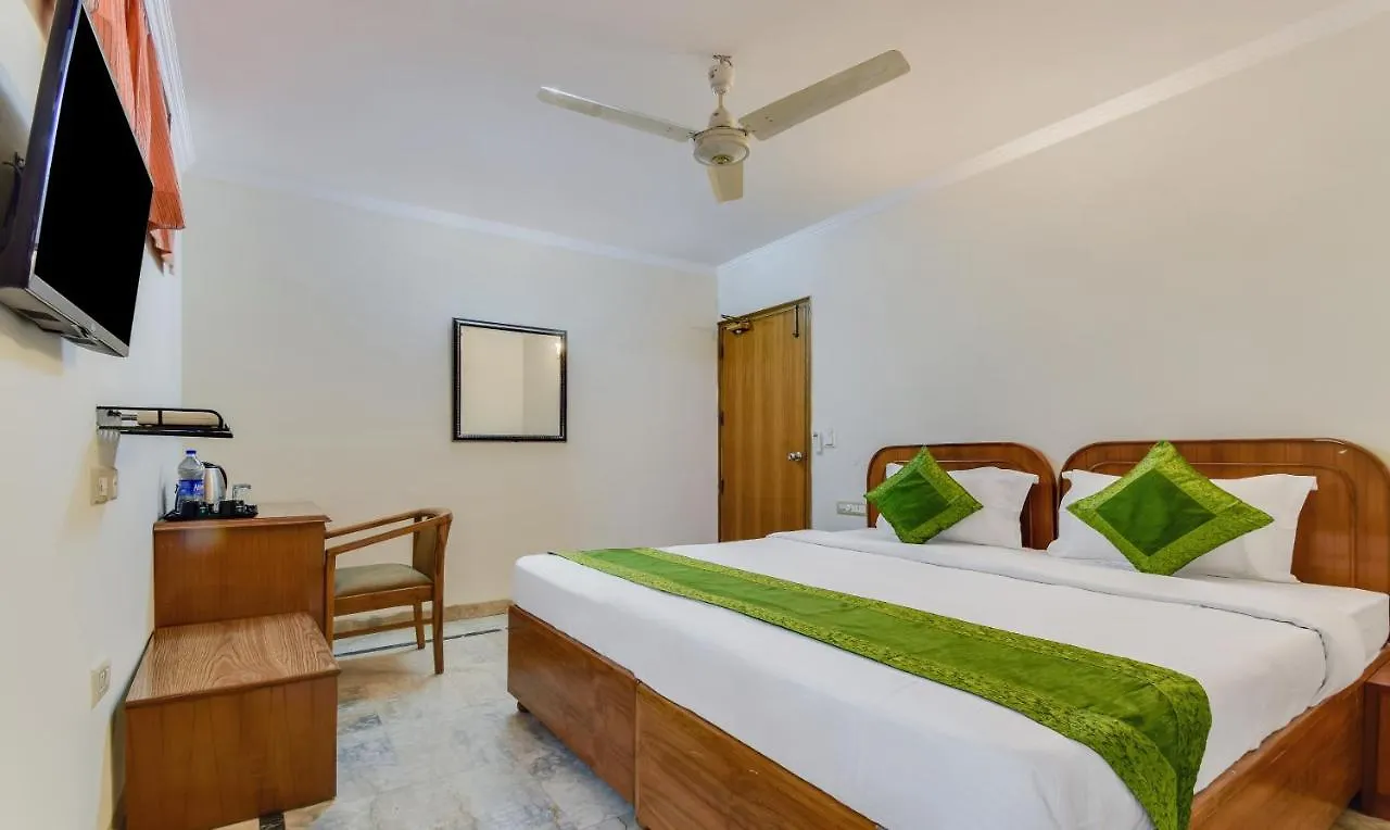 Treebo Trend Saffron Hotel Chandīgarh