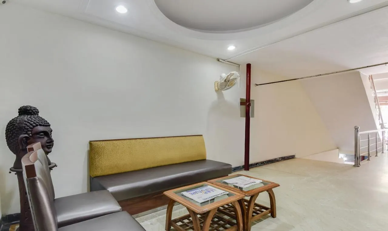 Treebo Trend Saffron Hotel Chandīgarh 3*,