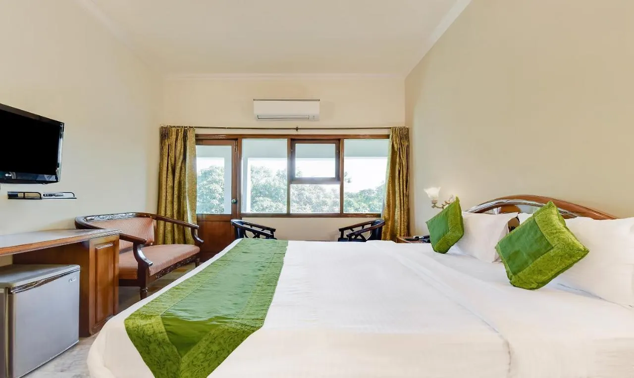 Treebo Trend Saffron Hotel Chandīgarh